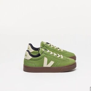 Veja Small Volley Suede in Kiwi/Pierre/Bark sizes 23, 24 New in Box